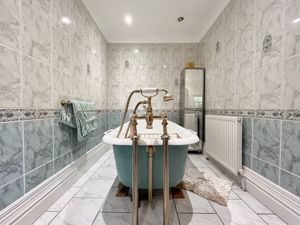 Photo 20- click for photo gallery